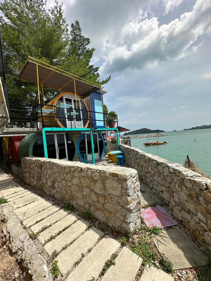 Tubotel Pantai Cenang  Esterno foto